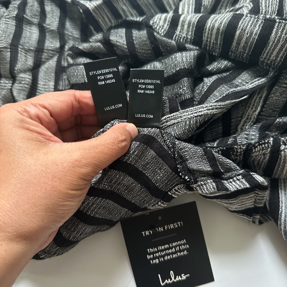 Lulus Striped Two-Piece Set - Picture 5 of 12